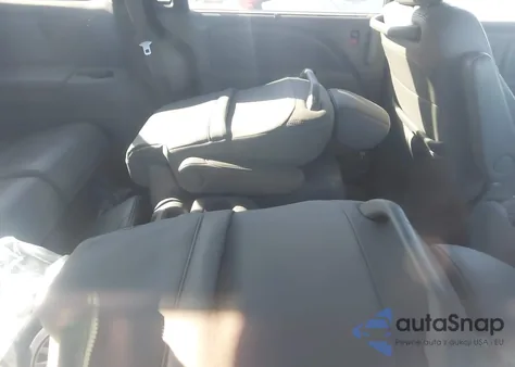 2008 Honda Odyssey Ex-L z USA, uszkodzony, nr VIN 5FNRL38758B037656